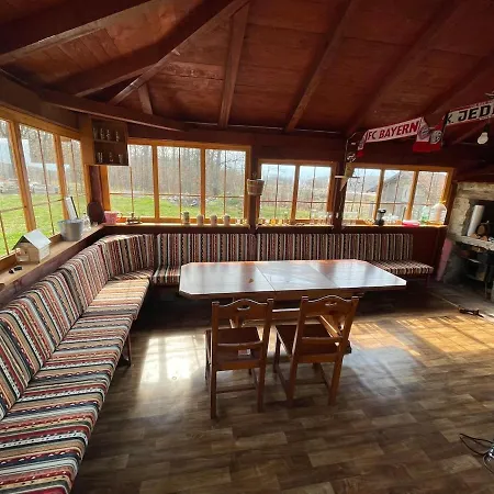 Luxury Forest With Private Pool Feriehus Bihać