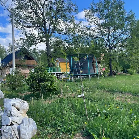 Vikendica Luxury Forest With Private Pool